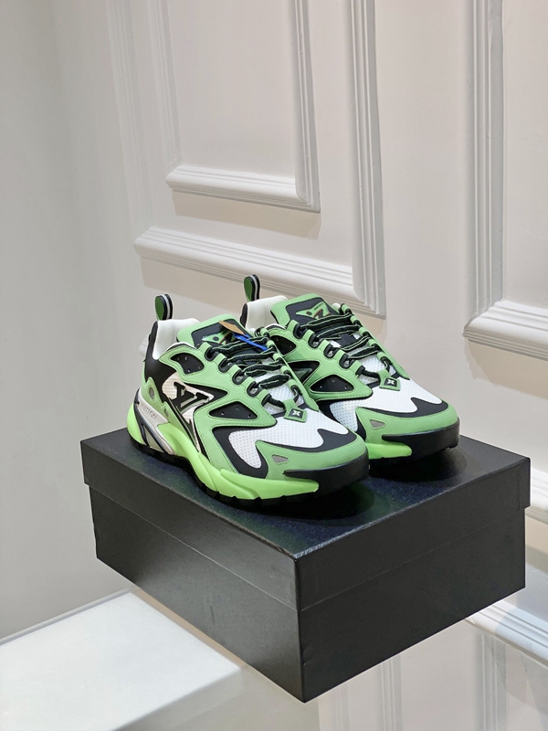 ルイヴィトン靴正面デザイン